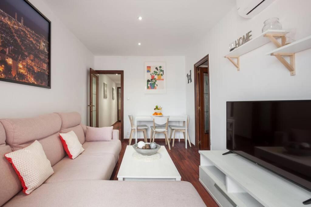 Habitaciones Camp Nou Apartment L’Hospitalet de Llobregat Zewnętrze zdjęcie